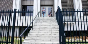 TCE MG anuncia edital com 30 vagas e salários de até R$12 mil!